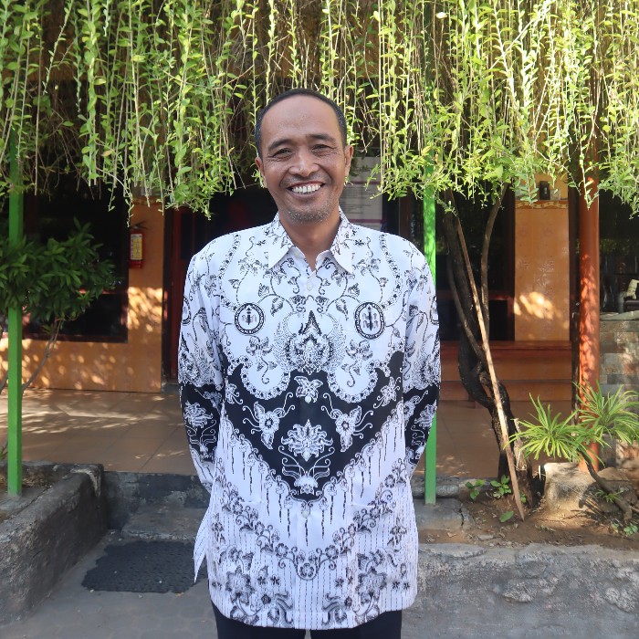 Achmad Hadori, S.Pd.