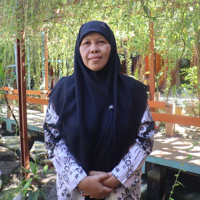 Sitti Zainab, S.Pd.
